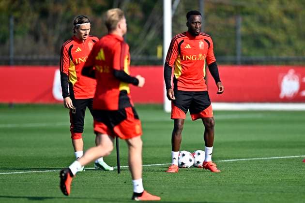 France v Belgium - UEFA Nations League 2026 Media Activities 04 10 2026 TUBIZE, BELGIUM - OCTOBER 04 : Godts Mika forward of Belgium and Lukebakio Dodi forward of Belgium pictured during a training session ahead of the UEFA Nations League tournament league phase matchday 4 group A1 match between France and Belgium on October 4, 2026 in Tubize, Belgium, 04 10 2026 Tubize Belgium  Copyright: xTomasxSiskx