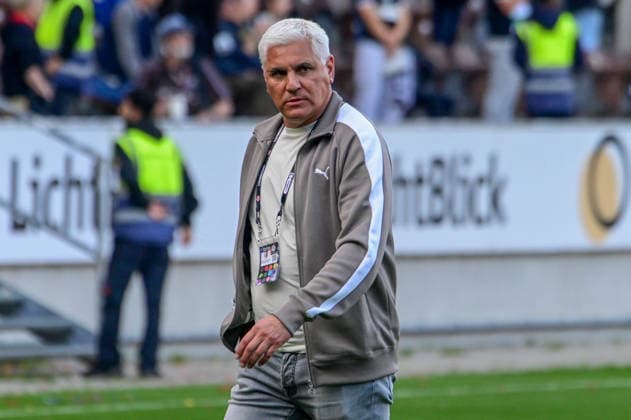 Sportdirektor Andreas Bornemann ( Pauli ) Deutschland , Hamburg Millerntorstadion , Fussball , 1. und 2. . Bundesliga , FC St Pauli - Borussia Mönchengladbach