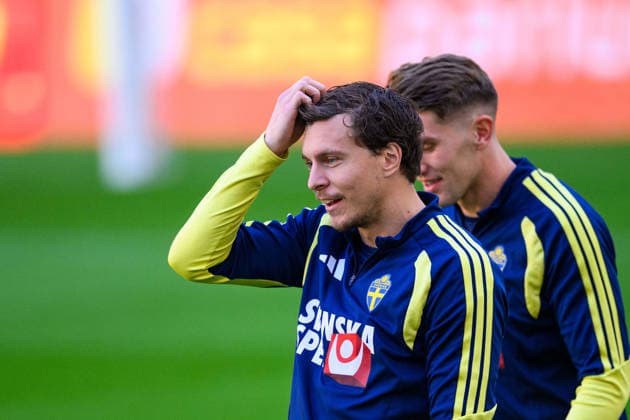 261004 Victor Lindelöf of Sweden of the Swedish men s national football team at a training session on October 4, 2026 in Bucharest. Photo: Ludvig Thunman BILDBYRAN kod LT LT0826 fotboll football soccer fotball nations league uefa nations league träning practice training sverige sweden sverige a bbeng fotboll football soccer fotball nations league uefa nations league träning practice training sverige sweden sverige a bbeng Copyright: LUDVIGxTHUNMAN BB261004LT018