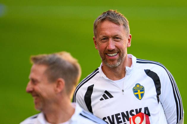 261004 Coach Graham Potter of Sweden of the Swedish men s national football team at a training session on October 4, 2026 in Bucharest. Photo: Ludvig Thunman BILDBYRAN kod LT LT0826 fotboll football soccer fotball nations league uefa nations league träning practice training sverige sweden sverige a bbeng fotboll football soccer fotball nations league uefa nations league träning practice training sverige sweden sverige a bbeng Copyright: LUDVIGxTHUNMAN BB261004LT019