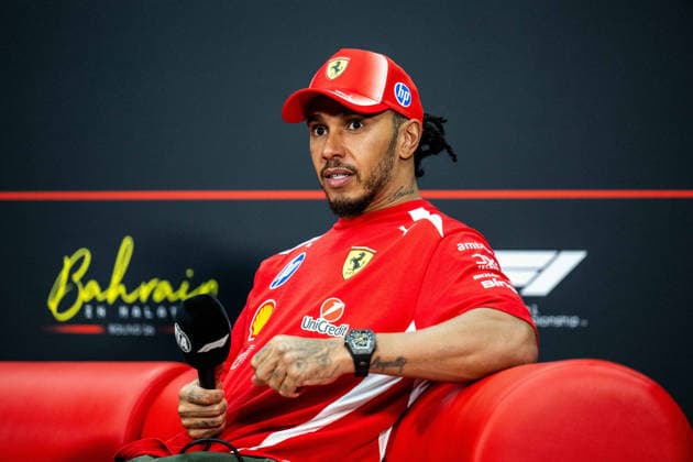 F1 - BAHRAIN GRAND PRIX IN MALAYSIA 2026 HAMILTON Lewis (gbr), Scuderia Ferrari SF-26, portrait press conference, PK, Pressekonferenz during the 2026 Formula 1 Bahrain Grand Prix in Malaysia, 16th round of the 2026 Formula One World Championship, WM, Weltmeisterschaft from October 2 to 4, 2026 on the Sepang International Circuit, in Sepang, Malaysia - SepangMalaysia Copyright: xALBERTOxVIMERCATIx