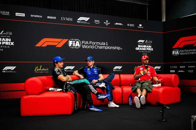 F1 - BAHRAIN GRAND PRIX IN MALAYSIA 2026 KIMI ANTONELLI Andrea (ita), Mercedes AMG F1 Team W17, portrait HAMILTON Lewis (gbr), Scuderia Ferrari SF-26, portrait VERSTAPPEN Max (nld), Red Bull Racing Ford RB22, portrait press conference, PK, Pressekonferenz during the 2026 Formula 1 Bahrain Grand Prix in Malaysia, 16th round of the 2026 Formula One World Championship, WM, Weltmeisterschaft from October 2 to 4, 2026 on the Sepang International Circuit, in Sepang, Malaysia - SepangMalaysia Copyright: xALBERTOxVIMERCATIx