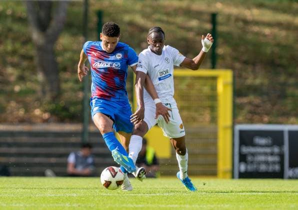Fußball, Herren, Saison 2026 2027, COSY-WASCH Landespokal Berlin (3. Runde), SV Tasmania - VSG Altglienicke, v. l. Pedro Vitor Cruz Magalhaes (SV Tasmania Berlin), Mohamed Sydney Sylla (VSG Altglienicke), 04.10.2026, Copyright: xMatthiasxKochx