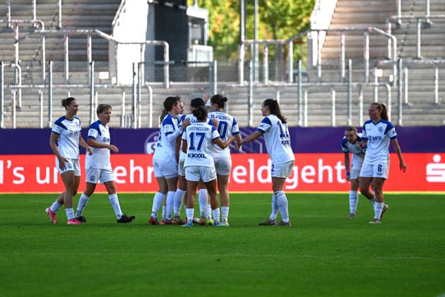 Torjubel SV Meppen 2. Frauen Bundesliga SGS Essen SV Meppen 04.10.2026 Torjubel SV Meppen, 2. Frauen Bundesliga, 8. Spieltag, SGS Essen gegen SV Meppen am 04. Oktober 2026 im Stadion an der Hafenstraße, Essen.