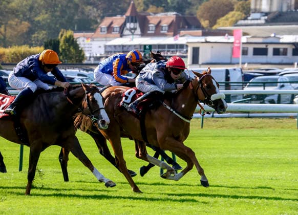October 4, 2026, Paris, USA: Miss Yechance (9) ridden by Jack Nicholls wins the Prix De LÃ¢â‚¬â ¢abbaye Longchamp Longines (Group 1) during Qatar Prix de lÃ¢â‚¬â ¢arc de Triomphe day at Longchamp Racecourse in Paris, France on October 4, 2026. Eclipse Sportswire CSM HORSE RACING 2026: Qatar Prix De LÃ¢â‚¬â ¢Arc De Triomphe Day Longchamp OCT 04  - ZUMAcs17 20261004_faf_cs17_055 Copyright: xSandraxScherningx