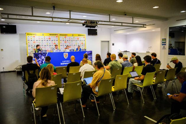 261004 Victor Lindelöf and head coach Graham Potter of the Swedish men s national football team at a press conference, PK, Pressekonferenz on October 4, 2026 in Bucharest. Photo: Ludvig Thunman BILDBYRAN kod LT LT0827 fotboll football soccer fotball nations league uefa nations league presskonferens press conference sverige sweden sverige a bbeng fotboll football soccer fotball nations league uefa nations league presskonferens press conference sverige sweden sverige a bbeng Copyright: LUDVIGxTHUNMAN BB261004LT080