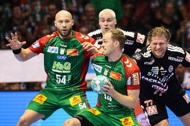 Omar Ingi Magnusson (SC Magdeburg,14) - Handball Bundesliga Saison 2026-2027 SC Magdeburg vs. HC Erlangen in der GETEC Arena in Magdeburg - Aktion,Handball,Deutschland,04.10.2026