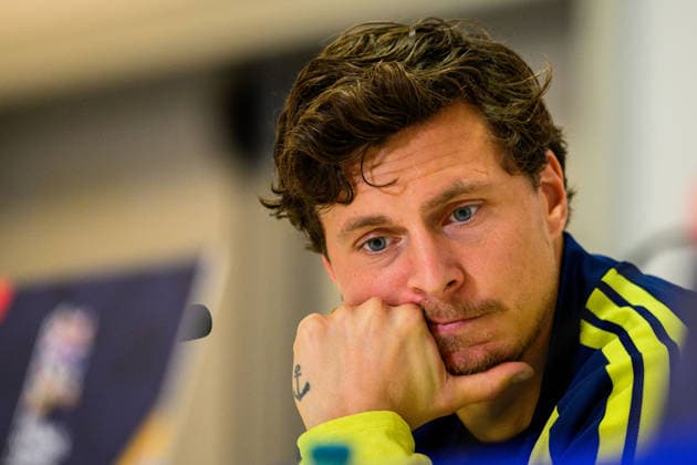 261004 Victor Lindelöf of the Swedish men s national football team at a press conference, PK, Pressekonferenz on October 4, 2026 in Bucharest. Photo: Ludvig Thunman BILDBYRAN kod LT LT0827 fotboll football soccer fotball nations league uefa nations league presskonferens press conference sverige sweden sverige a bbeng fotboll football soccer fotball nations league uefa nations league presskonferens press conference sverige sweden sverige a bbeng Copyright: LUDVIGxTHUNMAN BB261004LT083