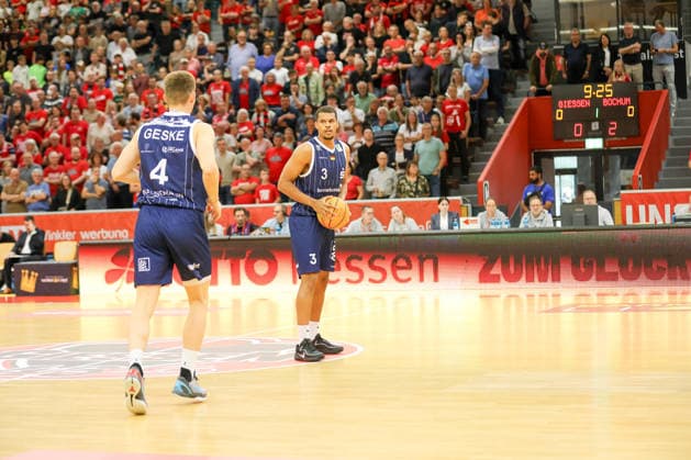 GER, GIESSEN 46ers vs. VfL SparkassenStars Bochum, Basketball, ProA, 3. Spieltag, Spielzeit 2026 2027, 04.10.2026,Gabriel Kuku (VfL SparkassenStars Bochum) GER, GIESSEN 46ers vs. VfL SparkassenStars Bochum, Basketball, ProA, 3. Spieltag, Spielzeit 2026 2027, 04.10.2026 GIESSEN 46ers Copyright: xEibner-Pressefoto JavadxMohammadpourx EP_JMR