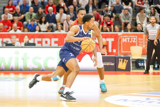 GER, GIESSEN 46ers vs. VfL SparkassenStars Bochum, Basketball, ProA, 3. Spieltag, Spielzeit 2026 2027, 04.10.2026,JaMonta Black (VfL SparkassenStars Bochum) GER, GIESSEN 46ers vs. VfL SparkassenStars Bochum, Basketball, ProA, 3. Spieltag, Spielzeit 2026 2027, 04.10.2026 GIESSEN 46ers Copyright: xEibner-Pressefoto JavadxMohammadpourx EP_JMR