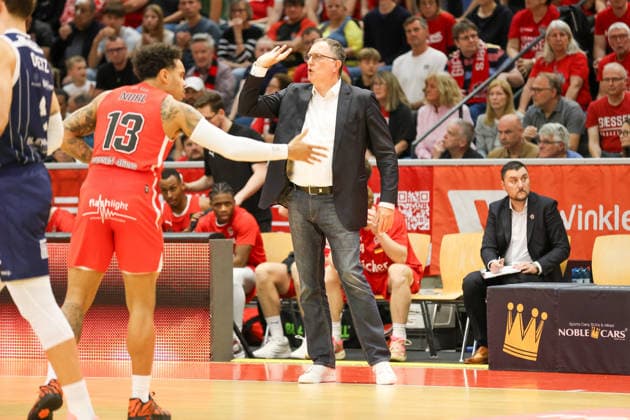 GER, GIESSEN 46ers vs. VfL SparkassenStars Bochum, Basketball, ProA, 3. Spieltag, Spielzeit 2026 2027, 04.10.2026,Branislav Ignjatovic (Giessen 46ers) GER, GIESSEN 46ers vs. VfL SparkassenStars Bochum, Basketball, ProA, 3. Spieltag, Spielzeit 2026 2027, 04.10.2026 GIESSEN 46ers Copyright: xEibner-Pressefoto JavadxMohammadpourx EP_JMR