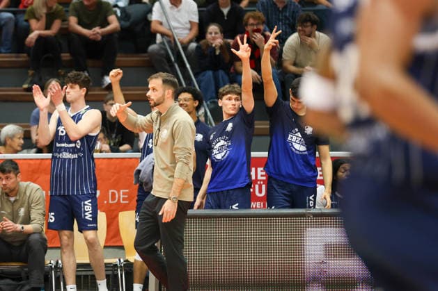 GER, GIESSEN 46ers vs. VfL SparkassenStars Bochum, Basketball, ProA, 3. Spieltag, Spielzeit 2026 2027, 04.10.2026,Alvaro Paredes ( VfL SparkassenStars Bochum) GER, GIESSEN 46ers vs. VfL SparkassenStars Bochum, Basketball, ProA, 3. Spieltag, Spielzeit 2026 2027, 04.10.2026 GIESSEN 46ers Copyright: xEibner-Pressefoto JavadxMohammadpourx EP_JMR