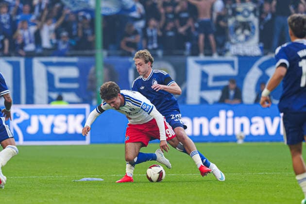 Otto Stange (Hamburger SV, 19), Hunor NÃ meth (FC Kopenhagen, 28) GER, Hamburger SV vs. FC Kopenhagen, Fußball, Testspiel, Saison 2026 2027, 04.10.2026 GER, Hamburger SV vs. FC Kopenhagen, Fußball, Testspiel, Saison 2026 2027, 04.10.2026 Hamburg Copyright: xEibner-Pressefoto MarcelxvonxFehrnx EP_MFN