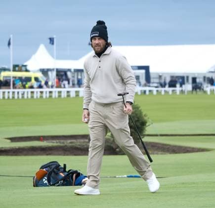 UK: The Alfred Dunhill Links Championship at The Old Course, St Andrews, Scotland on 04 October 2026: Pictured: Tommy Fleetwood (England) on the 17th green during the final round of the Alfred Dunhill Links Championship 2026 at the Old Course, St Andrews St Andrews The Old Course Fife Scotland Copyright: xAlexxToddx
