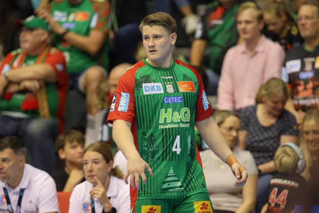 04.10.2026, xtgx, Handball Opel HBL, SC Magdeburg - HC Erlangen emspor, v.l. Malte Elze (Magdeburg, 4) Magdeburg