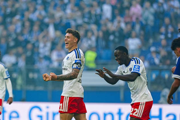 Torjubel Nicolai Remberg (Hamburger SV, 21) nach Tor zum 2:0 per Kopfball GER, Hamburger SV vs. FC Kopenhagen, Fußball, Testspiel, Saison 2026 2027, 04.10.2026 GER, Hamburger SV vs. FC Kopenhagen, Fußball, Testspiel, Saison 2026 2027, 04.10.2026 Hamburg Copyright: xEibner-Pressefoto MarcelxvonxFehrnx EP_MFN