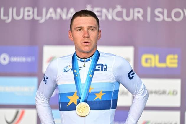 Belgium s Remco Evenepoel celebrates on the podium after winning the elite men Road Race race (196,2 km) at the cycling UEC Road European Championships, in Ljubljana, Slovenia Sunday 4 October 2026. The UEC Road European Championships are taking place from 02 to 07 October in Ljubljana, Slovenia. DAVIDxPINTENS  x188710405x