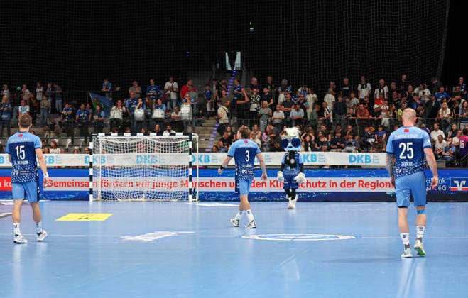 04.10.2026, Deutschland, Stuttgart, Opel HBL, Bundesliga 2026 2027, TVB Stuttgart vs. TBV Lemgo Lippe, Enttäuschung (TVB)