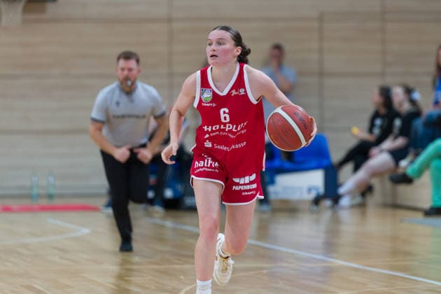 Nicole Brochlitz (Lions, 6), halfit Lions vs. TK Hannover Luchse, Damen Basketball, 1. Bundesliga, DBBL, 1. Spieltag Saison 2026 27, 04.10.2026. Halle SWH Arena Sachsen-Anhalt Deutschland