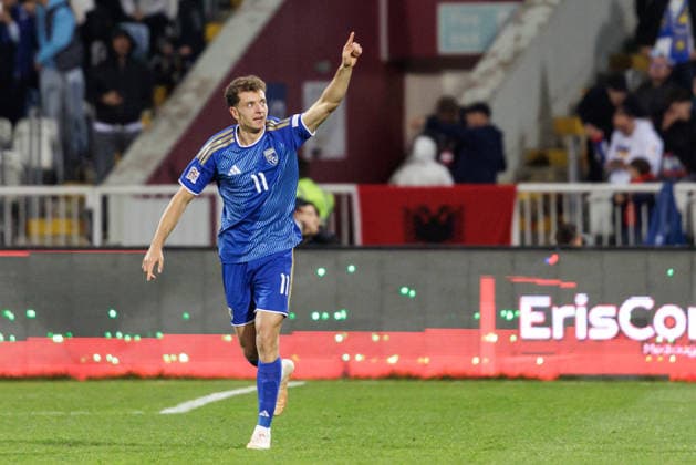 SOCCER - NL, KOS vs AUT PRISTINA,KOSOVO,04.OCT.26 - SOCCER - UEFA Nations League, OEFB international match, Länderspiel, Nationalmannschaft Kosovo vs Austria. Image shows the rejoicing of Fisnik Asllani (KOS).  GEPAxpictures xArminxRauthner