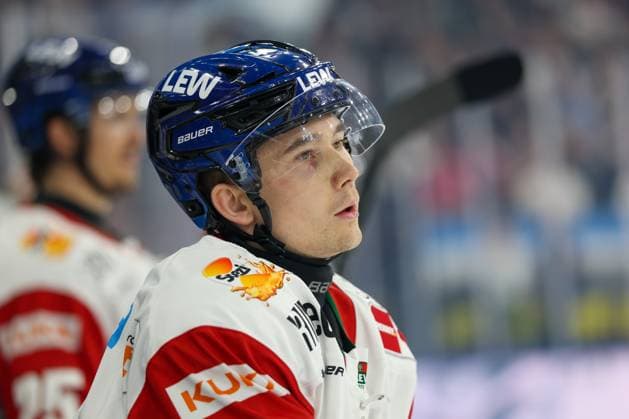Moritz Elias 46 (Augsburger Panther), EHC Red Bull Muenchen vs. Augsburger Panther, 6. Spieltag, Eishockey, Penny-DEL, 03.10.2026 Muenchen Bayern Deutschland