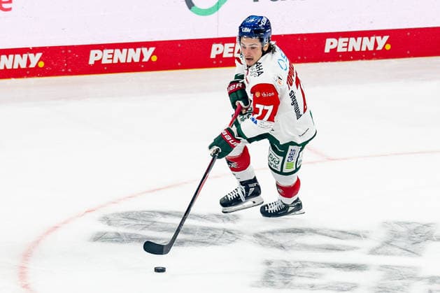 Luke Toporowski (Augsburger Panther, 77) GER, EHC Red Bull Muenchen vs. Augsburger Panther, DEL, Saison 2026 2027, 6. Spieltag, 04.10.2026. Foto: HMB Media Franz Feiner Copyright: HMBxMedia FranzxFeiner