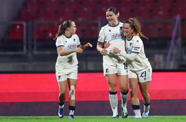 October 4, 2026, Nuremberg, Bayern, Germany: Folmli Svenja of Hoffenheim ( Middle , 19 ) celebrates after scoring 1-1 during the Women German Bundesliga 2026 - 2027 football match between 1.FC Nurnberg and TSG Hoffenheim at Max Morlock Stadium in Nuremberg , Bayern , Germany . October 04th , 2026 Football Women German Bundesliga 2026 - 2027 1.FC Nurnberg-TSG Hoffenheim  - ZUMAe140 20261004_zip_e140_071 Copyright: xDavidexEliasx