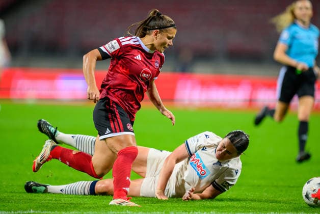 04.10.2026 - Fussball - Saison 2026 2027 - 1. Google Pixel Frauen Bundesliga - 06. Spieltag: 1. FC Nürnberg FCN ( Club Clubfrauen ) - TSG 1899 Hoffenheim - Sportfoto Zink - xwoxzix - Alexsandra Lobanova (4, 1. FC Nürnberg FCN ) Svenja Julia Fölmli (19, TSG Hoffenheim )