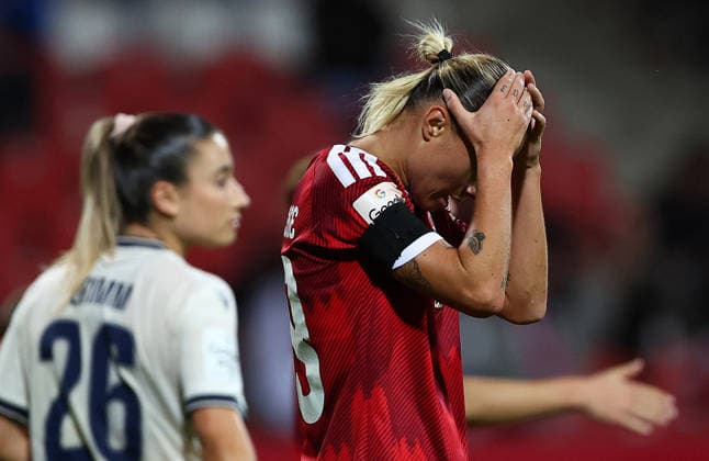 Football Women german Bundesliga 2026 - 2027 1.FC Nurnberg-TSG Hoffenheim Lapassouse Louna of FCN reacts during the Women German Bundesliga 2026 - 2027 football match between 1.FC Nurnberg and TSG Hoffenheim at Max Morlock Stadium in Nuremberg , Bayern , Germany . October 04th , 2026 Photo by Davide Elias Copyright: xDavidexEliasx