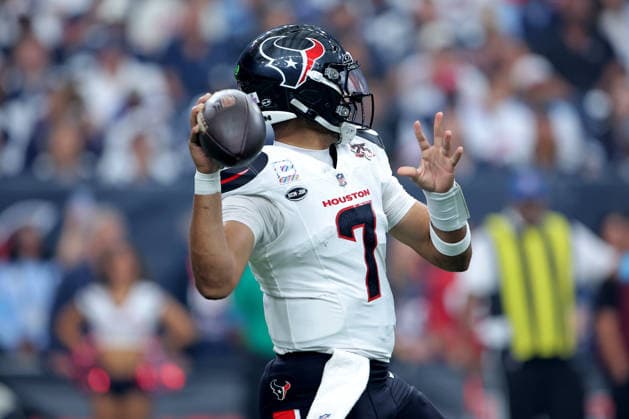 October 4, 2026, Houston, Texas, U.S: Houston Texans quarterback C.J. Stroud (7) reaches back to pass downfield during the first quarter of the NFL, American Football Herren, USA regular season game between the Houston Texans and the Dallas Cowboys at Reliant Stadium in Houston, TX on October 4, 2026. Houston U.S - ZUMAw137 20261004_aap_w137_033 Copyright: xErikxWilliamsx
