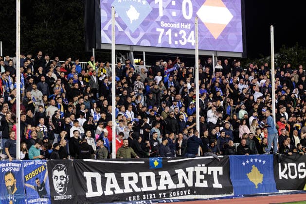 SOCCER - NL, KOS vs AUT PRISTINA,KOSOVO,04.OCT.26 - SOCCER - UEFA Nations League, OEFB international match, Länderspiel, Nationalmannschaft Kosovo vs Austria. Image shows fans of KOS.  GEPAxpictures xArminxRauthner