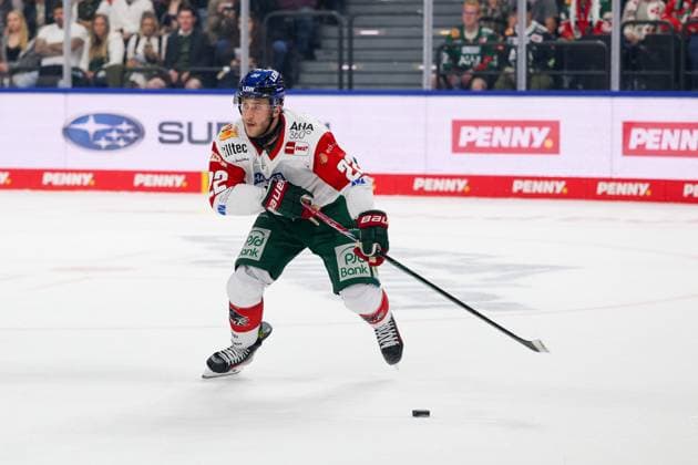 Noel Hoefenmayer 22 (Augsburger Panther), EHC Red Bull Muenchen vs. Augsburger Panther, 6. Spieltag, Eishockey, Penny-DEL, 03.10.2026 Muenchen Bayern Deutschland
