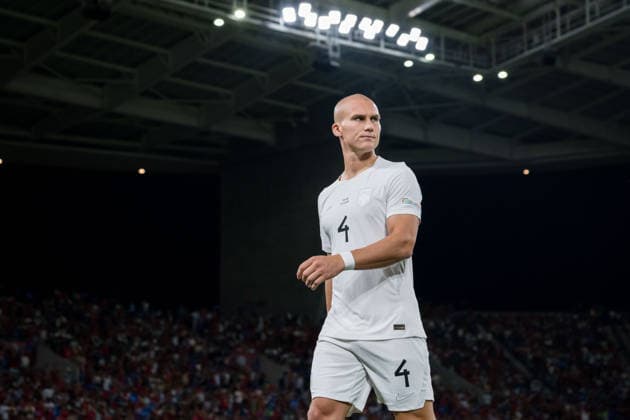 261004 Leo ostigard of Norway during the Nations League football match between Portugal and Norway on October 4, 2026 in Porto. Photo: Vegard Grott BILDBYRAN kod VG VG1020 bbeng fotboll football soccer fotball nations league landskamp norge norway portugalbbeng fotboll football soccer fotball nations league landskamp norge norway portugal Copyright: VEGARDxGRoTT BB261004VG056