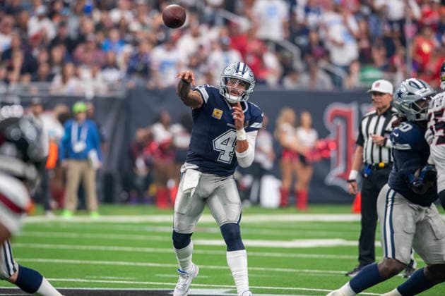 October 4, 2026: Dallas Cowboys quarterback Dak Prescott (4) throws a pass during a game between the Dallas Cowboys and the Houston Texans in Houston, TX. .. CSM - ZUMAc04_ 20261004_zma_c04_060 Copyright: xTraskxSmithx