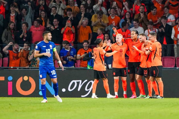 2026-10-04 UEFA Nations League: Netherlands v Serbia EINDHOVEN, NETHERLANDS - OCTOBER 4: Dusan Tadic of NEC Nijmegen, Crysencio Summerville and Virgil van Dijk of the Netherlands, Mexx Meerdink of AZ Alkmaar, Teun Koopmeiners of Netherlands and Joey Veerman of PSV during the UEFA Nations League match between Netherlands and Serbia at Philips Stadion on October 4, 2026 in Eindhoven, Netherlands. Eindhoven Philips Stadion Netherlands Content not available for redistribution in The Netherlands directly or indirectly through any third parties. Copyright: xAndrexWeeningx