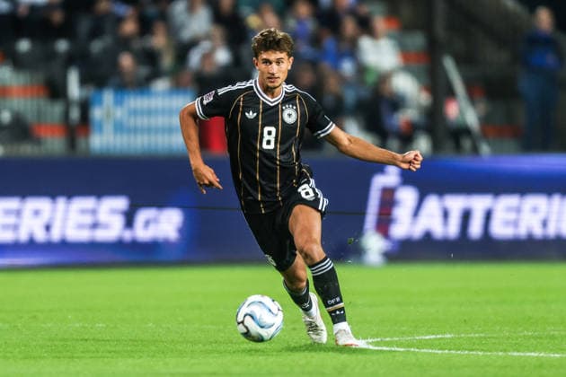 Fussball, UEFA Nations League Saison 2026 2027 Gruppe A2 - 4.Spieltag Griechenland - Deutschland 04.10.2026, Toumba Stadium Thessaloniki Tom Bischof (Deutschland, 8) Thessaloniki Toumba Stadium Griechenland