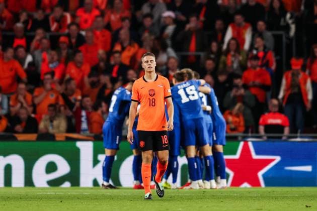 EINDHOVEN - Joey Veerman of the Netherlands is disappointed with the 1-1 draw during the UEFA Nations League match between the Netherlands and Serbia at the Philips Stadium on October 4, 2026, in Eindhoven, the Netherlands. SONNY LENSEN ANP xVIxANPxSportx xxANPxIVx 571520889 originalFilename: 571520889.jpg