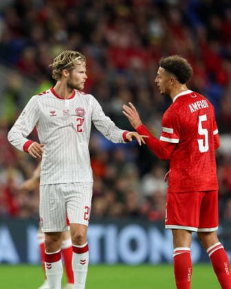 Wales v Denmark UEFA Nations League Morten Hjulmand of Denmark and Ethan Ampadu of Wales have a discussion during the UEFA Nations League match at the Cardiff City Stadium, Cardiff 04 10 2026 UK Newspapers OUT Copyright: xKaraxThomasx FIL-24028-0039