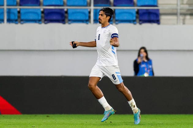 UEFA Nations League Group Stage, TSC Arena, BaÄka Topola, Serbia 4 10 2026 Republic of Ireland vs Israel Israel s Dor Peretz runs to his sides bench after scoring his sides first goal of the match Dor Peretz runs to his sides bench after scoring his sides first goal of the match 4 10 2026  Copyright: xx RB1_1726