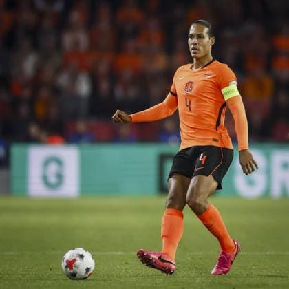 EINDHOVEN - Virgil van Dijk of the Netherlands during the UEFA Nations League match between the Netherlands and Serbia at the Philips Stadium on October 4, 2026 in Eindhoven, the Netherlands. KOEN VAN WEEL ANP xVIxANPxSportx xxANPxIVx 571524246 originalFilename: 571524246.jpg