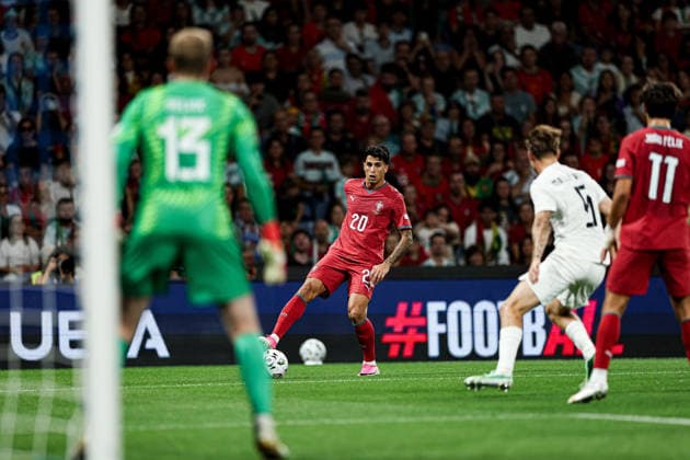 October 4, 2026, Porto, Porto, Portugal: Joao Cancelo of Portugal controls the ball during the UEFA Nations League A 2026 27 - Matchday 4 match between Portugal and Norway at Estadio do Dragao. UEFA Nations League A 2026 27 - Matchday 4 Portugal X Norway  - ZUMAe141 20261004_zsp_e141_037 Copyright: xLuisxEirasx