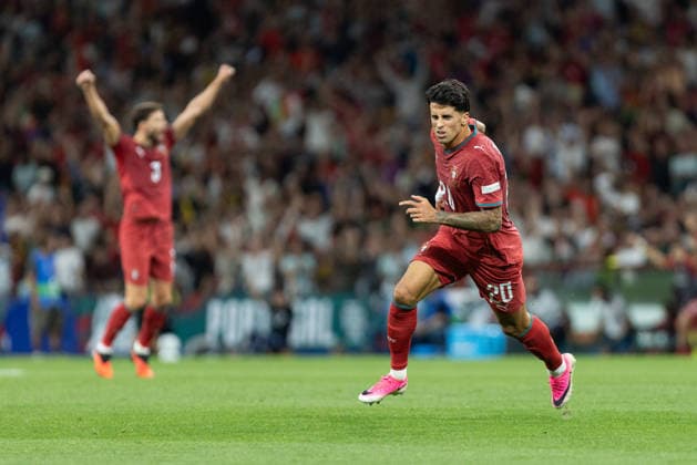 October 4, 2026, Porto, Porto, Portugal: Portugal and Barcelona defender JOAO CANCELO (20) celebrating after scoring a goal during the game for Nations League between Portugal and Norway at Estadio do Dragao Porto Portugal - ZUMAs359 20261004_zsp_s359_018 Copyright: xAlexandrexdexSousax