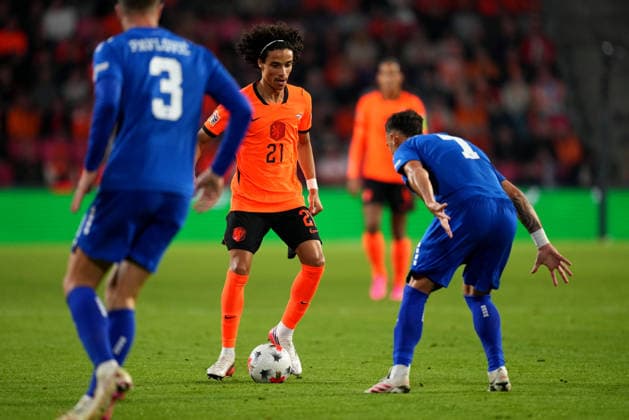 UEFA Nations League: The Netherlands v Serbia Eindhoven - Gjivai Zechiel of The Netherlands dribbles during the league phase matchday 4 competition round of the 2026 2027 UEFA Nations League season. The match is set between The Netherlands and Serbia at Philips Stadion on 4 October 2026 in Eindhoven, Netherlands. (Hero Images Yannick Verhoeven) Copyright: xYannickxVerhoevenx