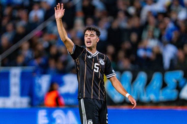 Nations League, Gruppe A, 4. Spieltag, Griechenland vs. Deutschland im Toumba Stadion in Thessaloniki Aleksandar Pavlovic (Deutschland) Tom Bischof (Deutschland) Copyright: xBahhoxKarax