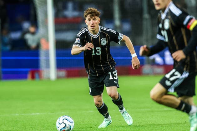 Fussball, UEFA Nations League Saison 2026 2027 Gruppe A2 - 4.Spieltag Griechenland - Deutschland 04.10.2026, Toumba Stadium Thessaloniki Philipp Treu (Deutschland, 13) Thessaloniki Toumba Stadium Griechenland