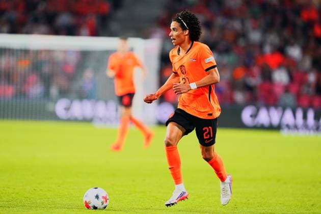 2026-10-04 UEFA Nations League: Netherlands v Serbia EINDHOVEN, NETHERLANDS - OCTOBER 4: Gjivai Zechiel of Feyenoord during the UEFA Nations League match between Netherlands and Serbia at Philips Stadion on October 4, 2026 in Eindhoven, Netherlands. Eindhoven Philips Stadion Netherlands Content not available for redistribution in The Netherlands directly or indirectly through any third parties. Copyright: xAndrexWeeningx