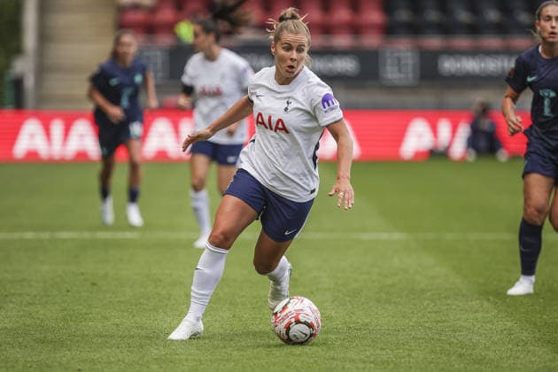 LEYTON, ENGLAND - October 04: Victoria Pelova (23) of Tottenham Hotspur on the ball during the Women’s Super League match at Brisbane Road Stadium, Leyton, on October 04, 2026 in London, England Copyright: xJodyxDemay-Daviesx xSPPx Sportspressphoto_SPR245677