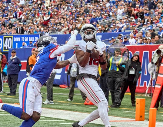 NFL, American Football Herren, USA 2026: Cardinals Vs Giants OCT 04 Arizona Cardinals wide receiver Marvin Harrison, Jr (18) makes a catch for a touchdown as New York Giants cornerback Deonte Banks (2) tries to defend during a NFL game at MetLife Stadium in East Rutherford, New Jersey. Duncan Williams CSM (Credit Image: Duncan Williams Cal Media) East Rutherford New Jersey United States EDITORIAL USE ONLY Copyright: xx ZUMA-20261004_zma_c04_177.jpg DuncanxWilliamsx csmphotothree531367