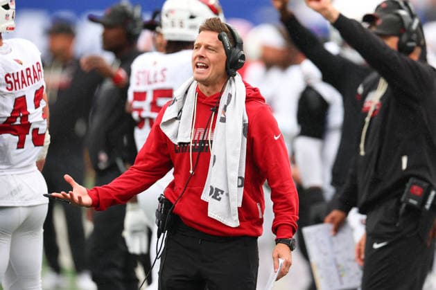 EAST RUTHERFORD, NJ - OCTOBER 04: Mike LaFleur of the Arizona Cardinals during the game against the New York Giants on October 4, 2026 at MetLife Stadium in East Rutherford, New Jersey. (Photo by Rich Graessle Icon Sportswire) NFL, American Football Herren, USA OCT 04 Cardinals at Giants EDITORIAL USE ONLY Icon26100432815