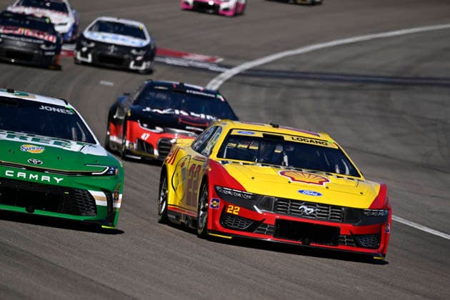 LAS VEGAS, NV - OCTOBER 04: Joey Logano ( 22 Team Penske Shell Pennzoil Ford) during the South Point 400 NASCAR, Motorsport, USA Cup Series Chase playoff race on October 4, 2026 at Las Vegas Motor Speedway in Las Vegas, NV. (Photo by Will Lester LVMS Icon Sportswire) AUTO: OCT 04 NASCAR Cup Series Playoffs South Point 400 EDITORIAL USE ONLY Icon26100410165